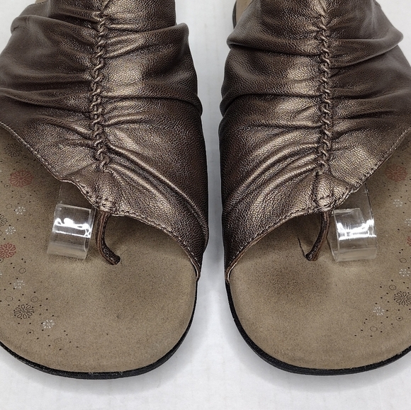 Taos Gift 2 Women's Cocoa Metallic Leather Ruched Braided Comfort Sandals Size12 - Picture 15 of 15